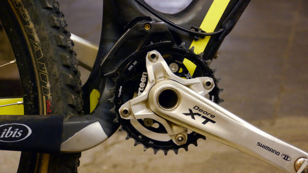 Read more about the article E-Thirteen Chain Guide XCX PLUS I05 Review