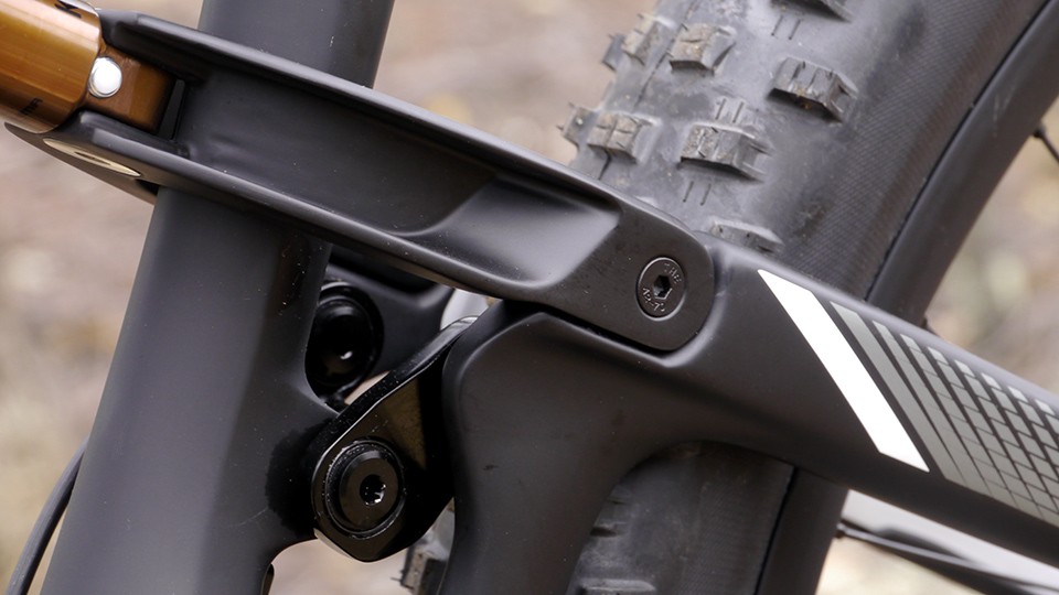 Redesigned clevis, Ibis Mojo 3 Review